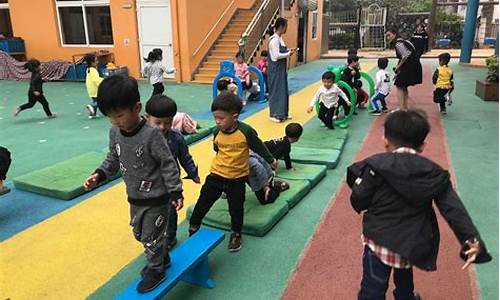 幼儿园小班游戏_幼儿园小班游戏教案100篇